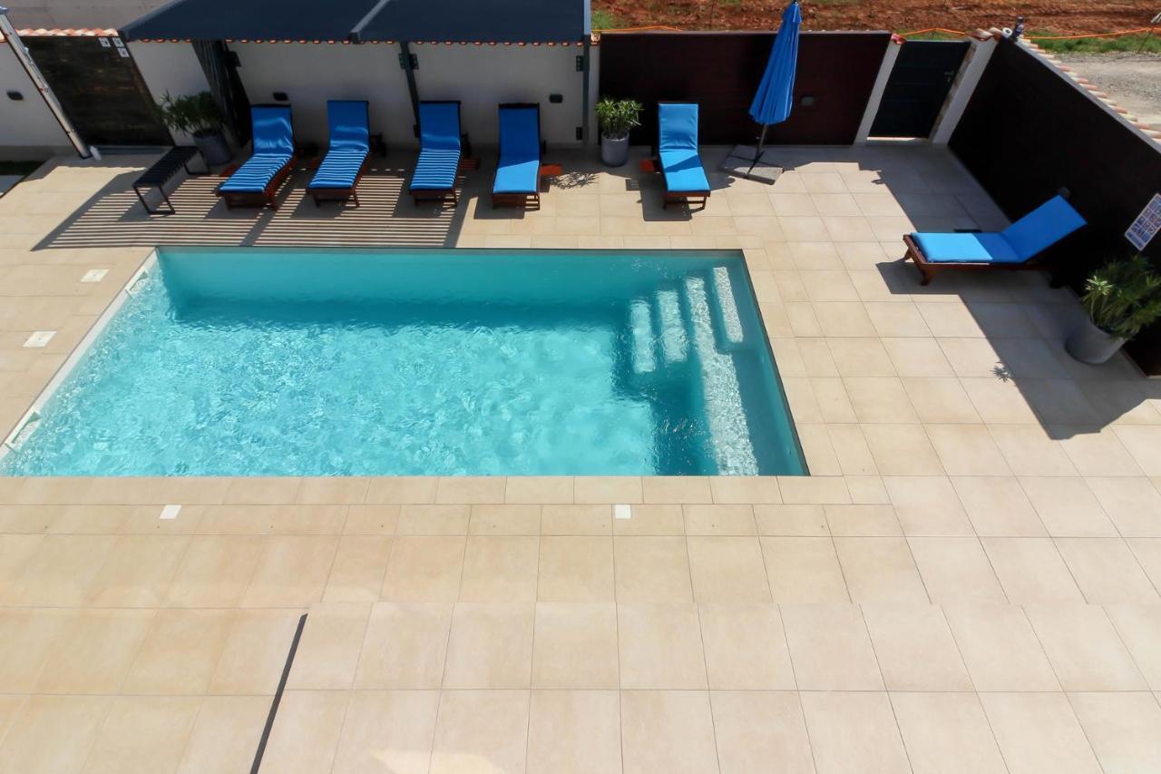 Modern Villa Nerina With Private Pool Near Пула Экстерьер фото